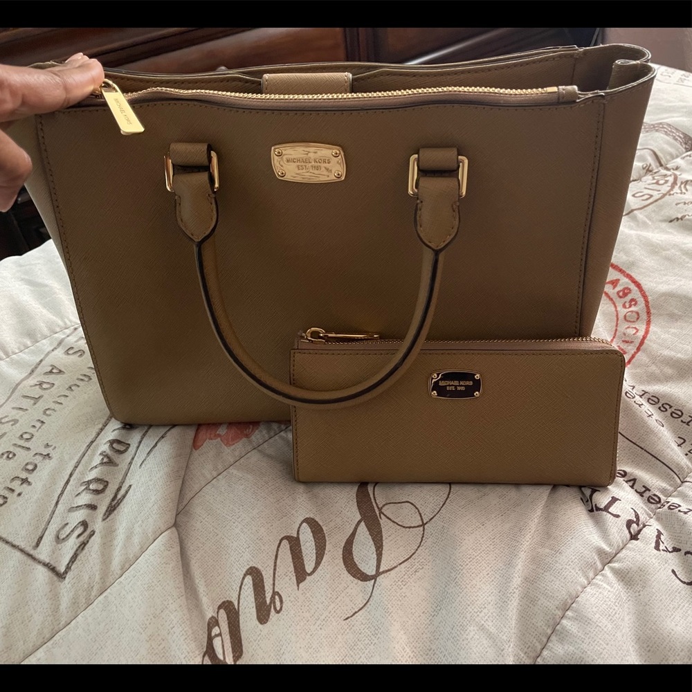Michael Kors Purse and Wallet
